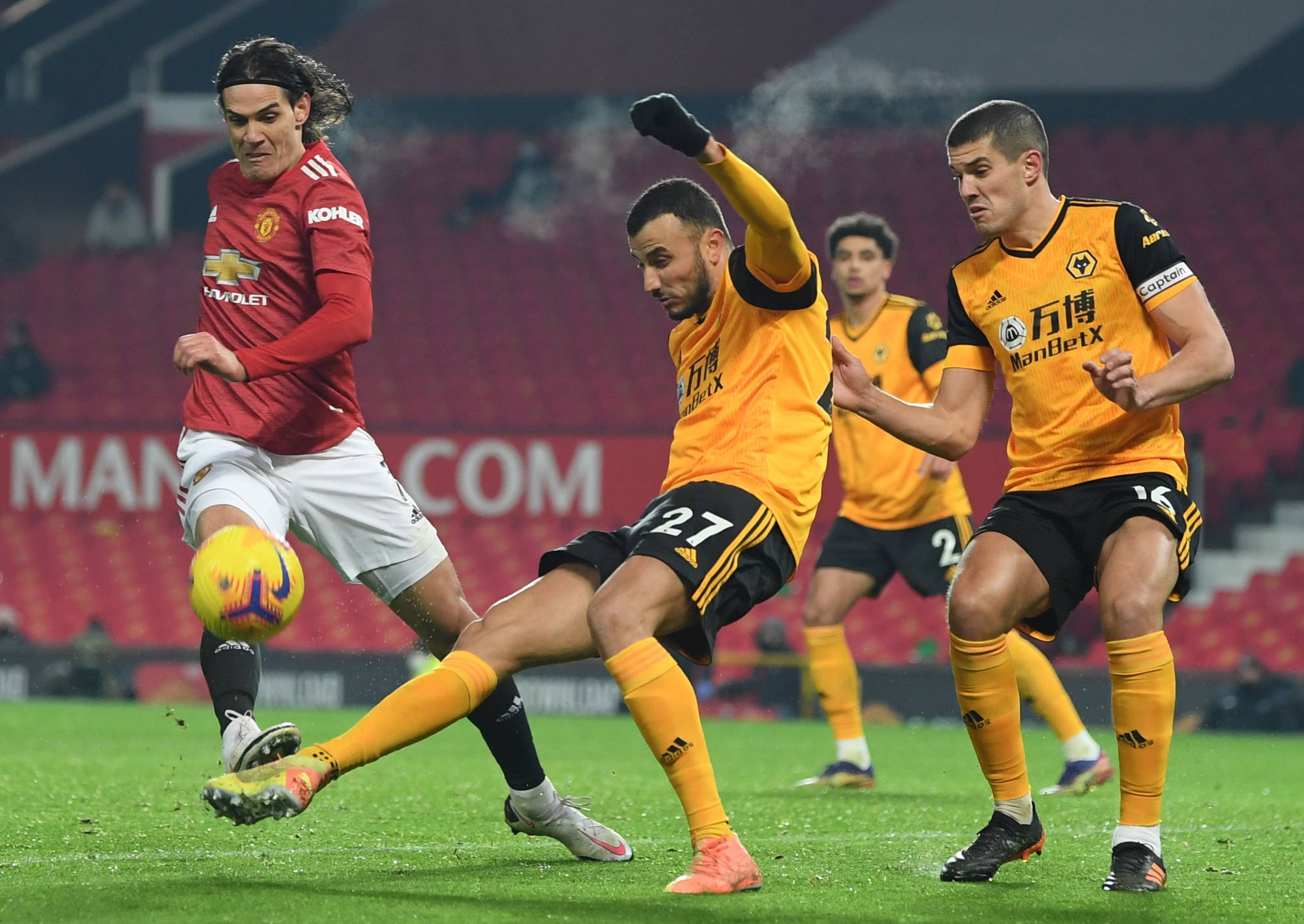 开云·体育app中国-风云突变曼联今晚门线救险；欧篮联版图或变；悬念犹存；资深球员宣示担当(www12389mpsgovcn)